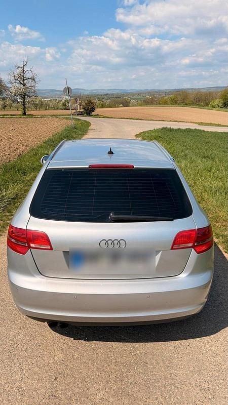 Usado Audi A3 125 HP (91 kW) 2010 Prateado Citadino