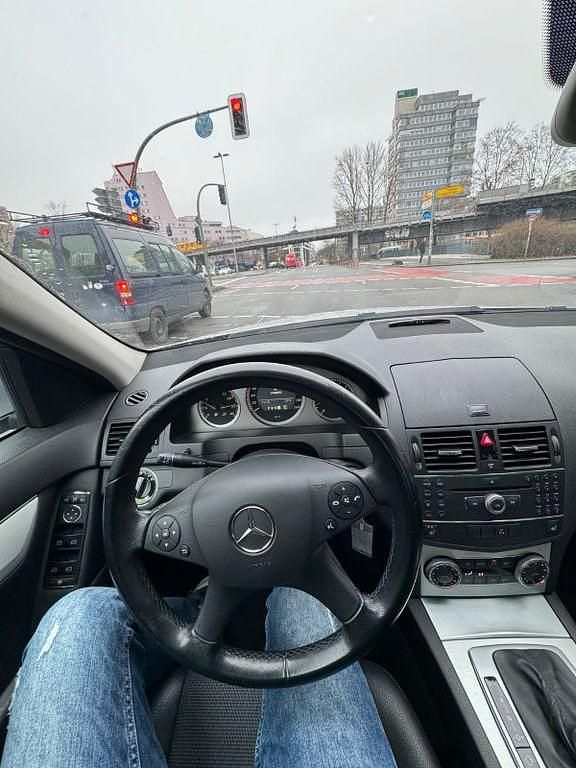 Gebraucht Mercedes 220 170 PS (125 kW) 2009 Grau Limousine