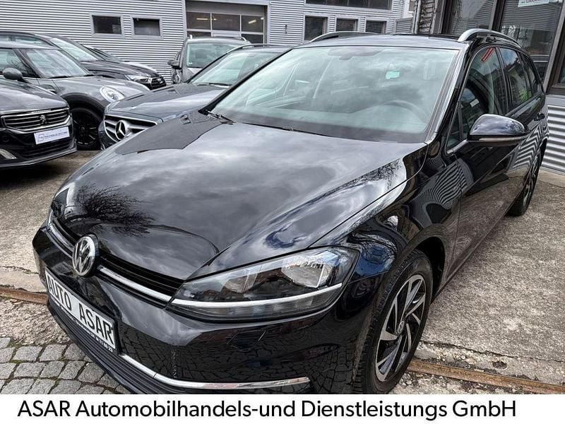 Gebraucht VW Golf VII Join 116 PS (85 kW) 2019 Schwarz Kombi