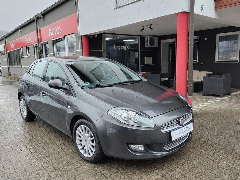 Gebraucht Fiat Bravo 120 PS (88 kW) 2010 Grau Kleinwagen