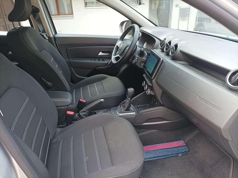 Gebraucht Dacia Duster Prestige 150 PS (110 kW) 2022 Silber SUV