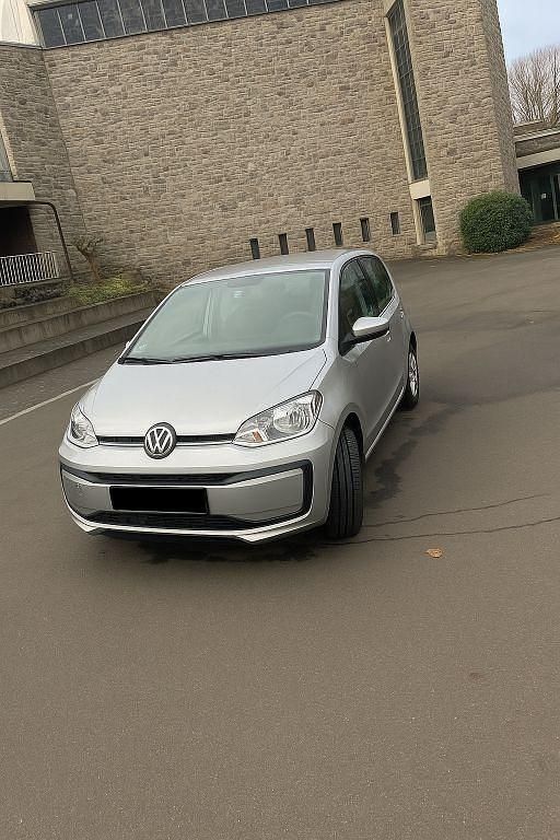 Silber Gebraucht 2019 VW up! high up! Kleinwagen | 7.899 € (Superpreis) - Bild 1/4