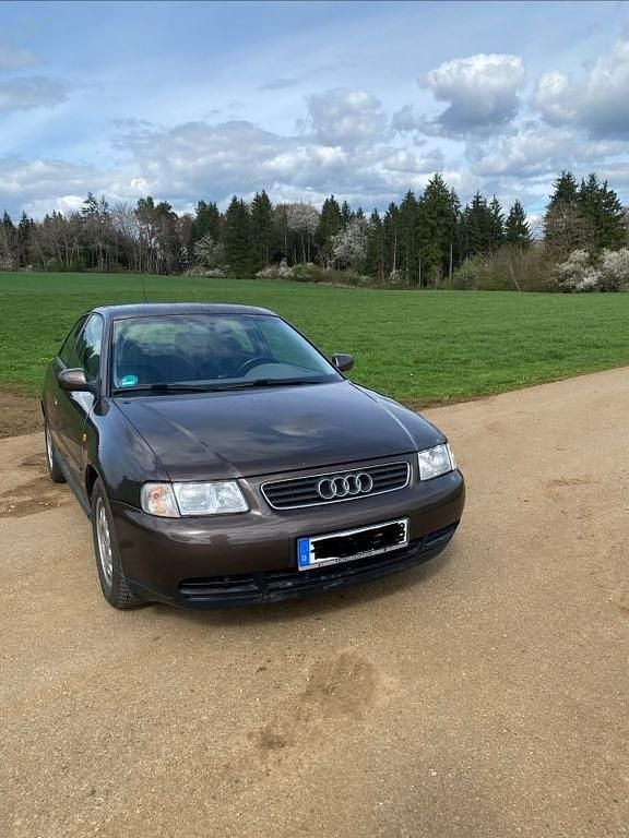 Usata Audi A3 101 CV (74 kW) 2000 Marrone Utilitaria