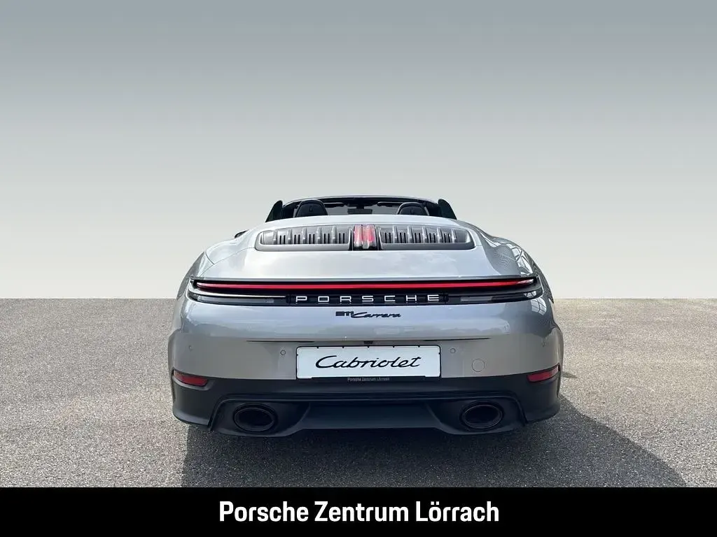 Gebraucht Porsche 911 Carrera Cabriolet 394 PS (289 kW) 2025 Silber Cabrio