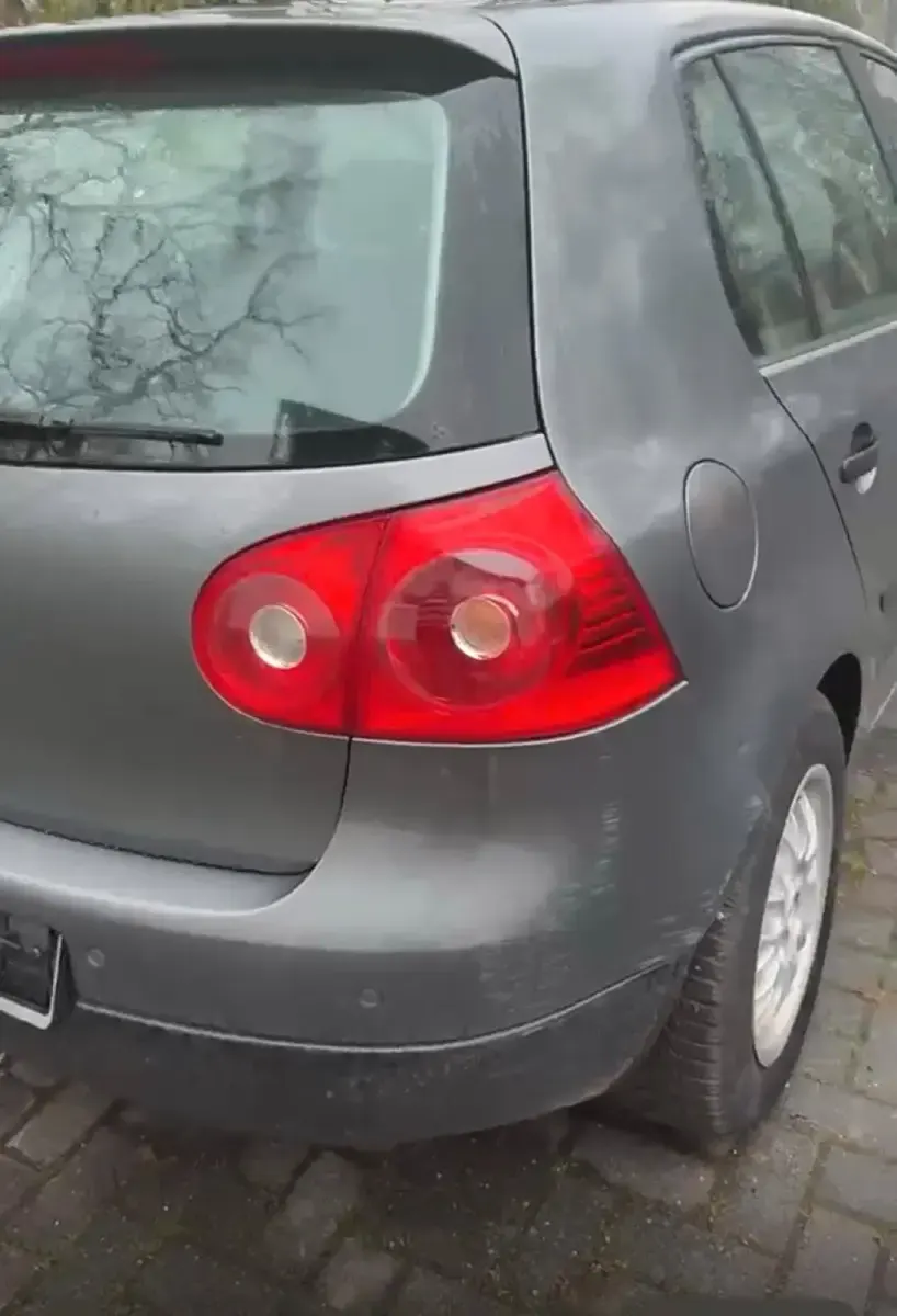 Gebraucht VW Golf IV 75 PS (55 kW) 2005 Grau Limousine