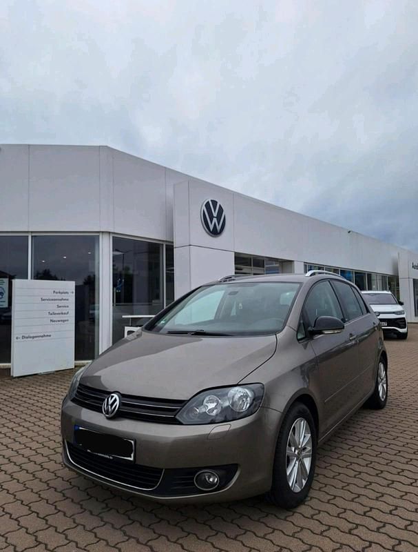 Gebraucht VW Golf VII Style 122 PS (89 kW) 2012 Braun Limousine