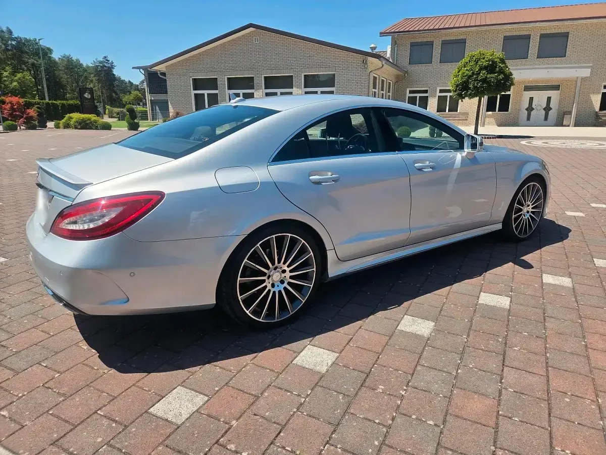 Gebraucht Mercedes CLS350 AMG 258 PS (189 kW) 2026 Silber Limousine