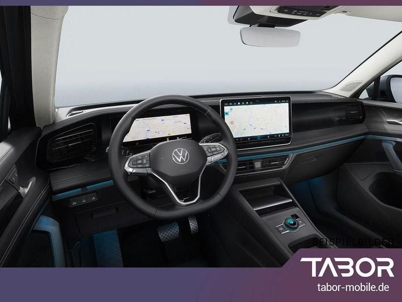 Neu VW Tiguan 150 PS (110 kW) 2025 Weiß (oryxweiß perlmutteffekt) SUV