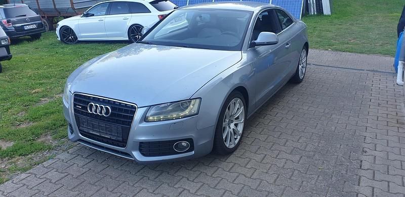 Grau Gebraucht 2007 Audi A5 Coupé | 6.900 € (Fairer Preis) - Bild 1/4