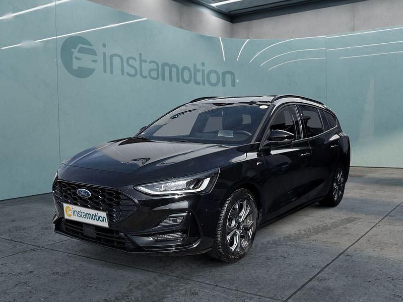 Schwarz Gebraucht 2023 Ford Focus Kombi | 22.649 € (Fairer Preis) - Bild 1/4