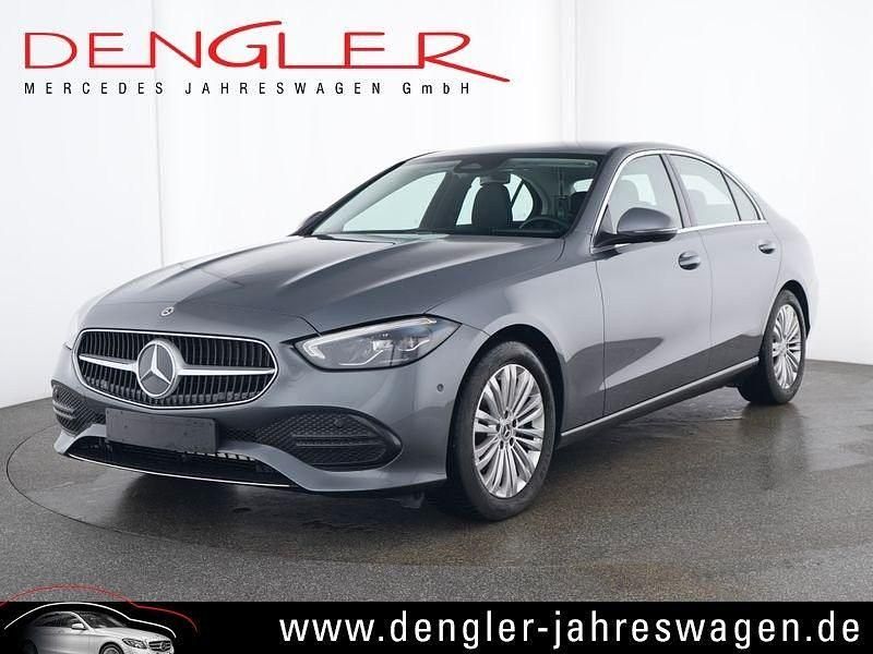 Grau Gebraucht 2024 Mercedes C180 Avantgarde Limousine | 35.990 € (Fairer Preis) - Bild 1/4