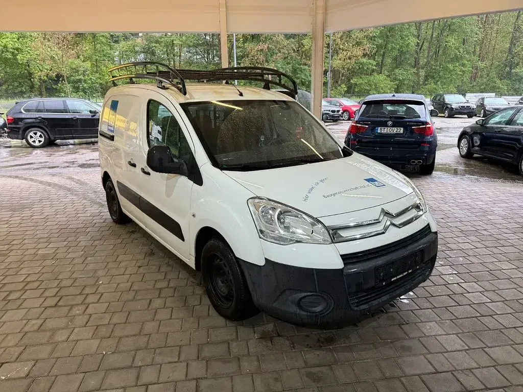 Gebraucht Citroën Berlingo 75 PS (55 kW) 2010 Weiß Van / Kleinbus