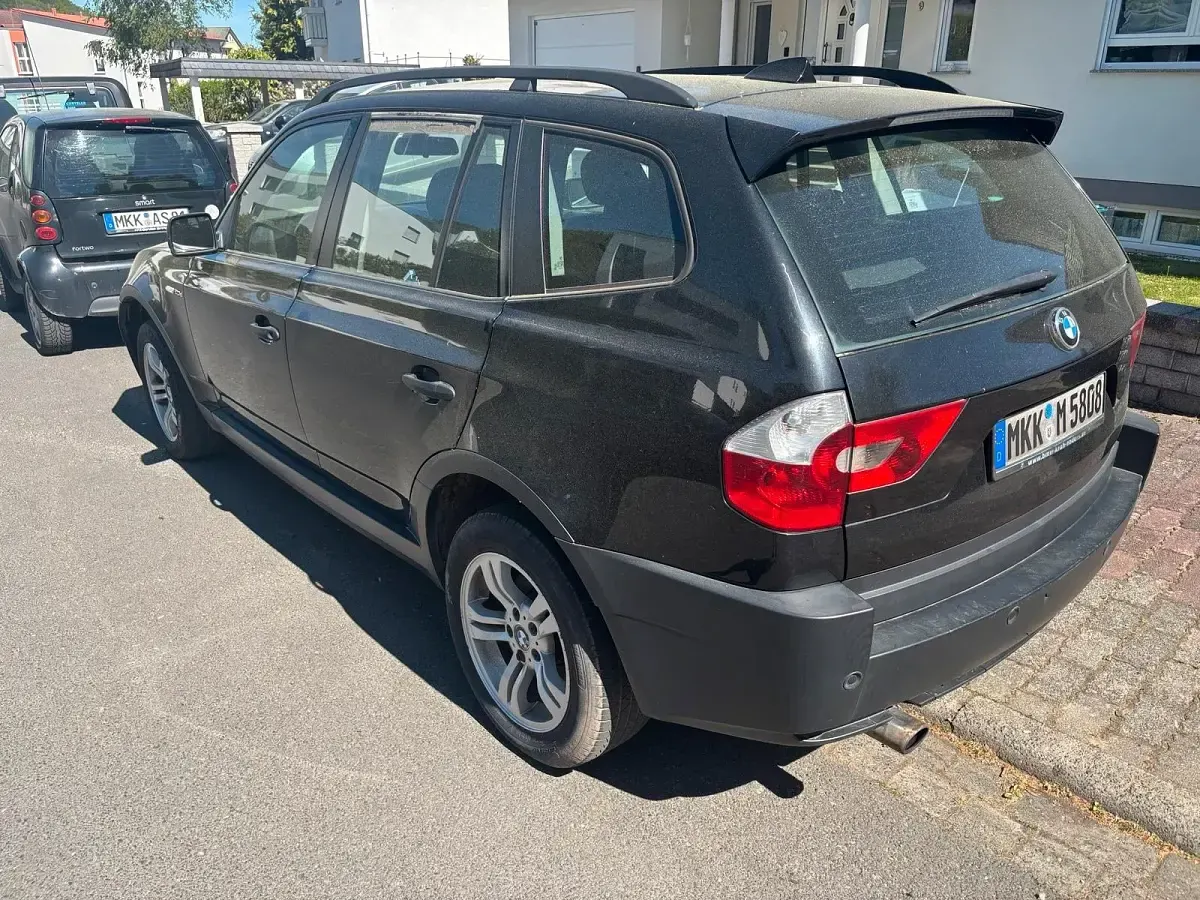 Używany BMW X3 150 KM (110 kW) 2005 Czarny SUV