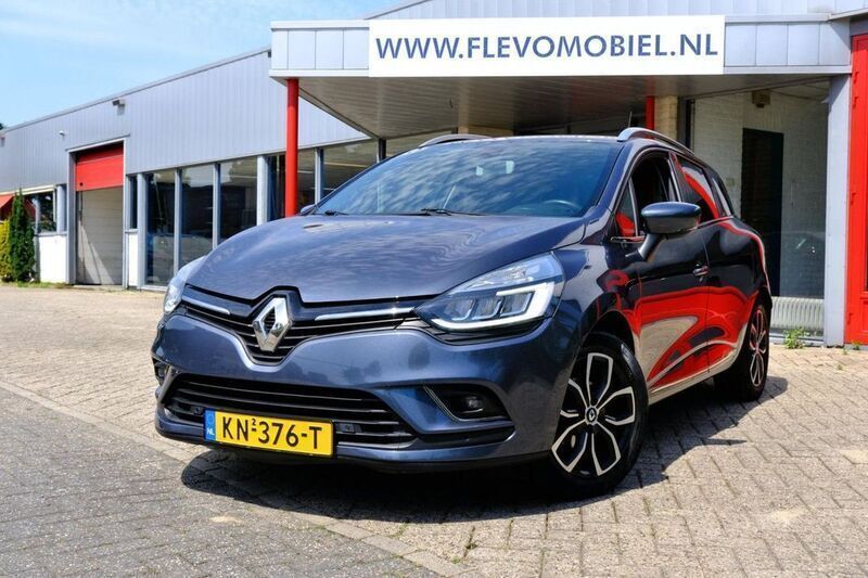 Grau Gebraucht 2016 Renault Clio IV Bose Edition Kombi | 6.250 € (Fairer Preis) - Bild 1/4