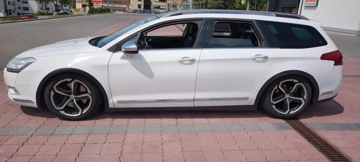 Gebraucht Citroën C5 241 PS (177 kW) 2014 Weiß Kombi