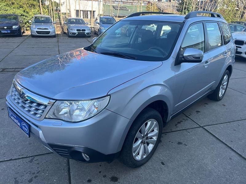 Gebraucht Subaru Forester Comfort 150 PS (110 kW) 2012 Silber SUV