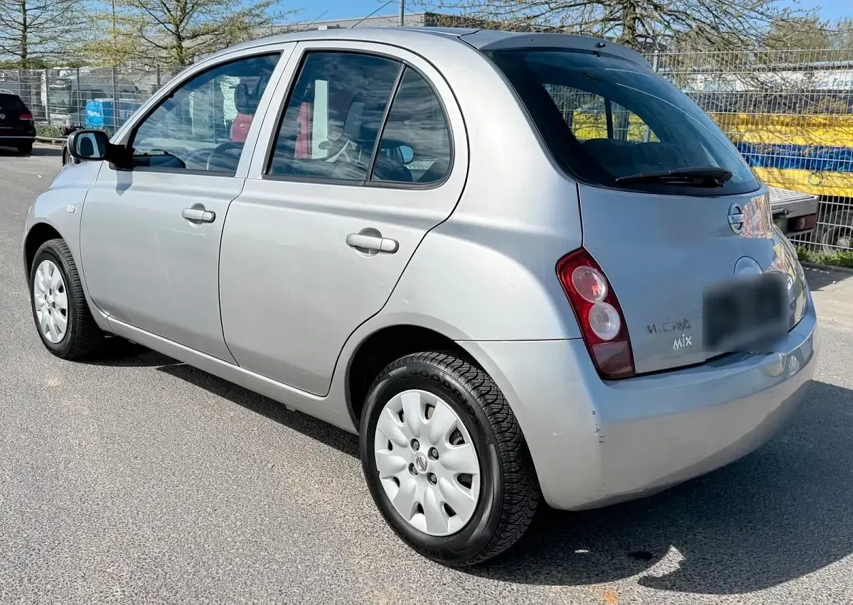 Gebraucht Nissan Micra 2005 Silber Kleinwagen