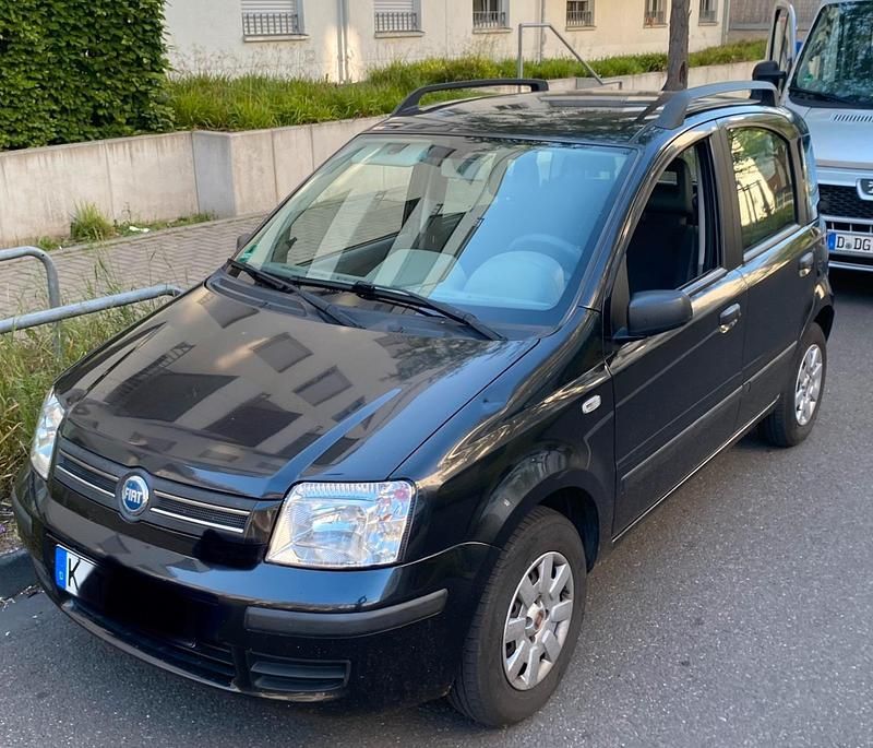 Schwarz Gebraucht 2004 Fiat Panda Kleinwagen | 1.700 € (Etwas zu teuer) - Bild 1/4