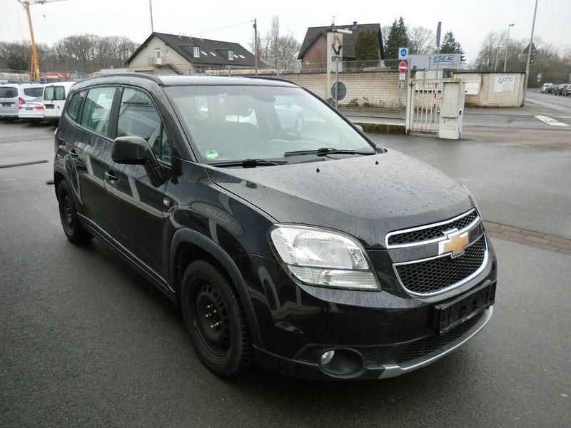 Gebraucht Chevrolet Orlando LT 141 PS (103 kW) 2011 Schwarz Van / Kleinbus