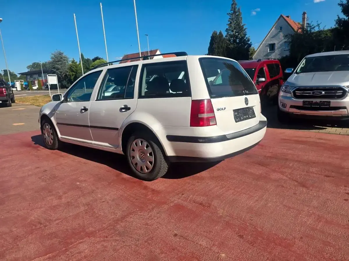 Gebraucht VW Golf IV Ocean 101 PS (74 kW) 2005 Candyweiß Kombi