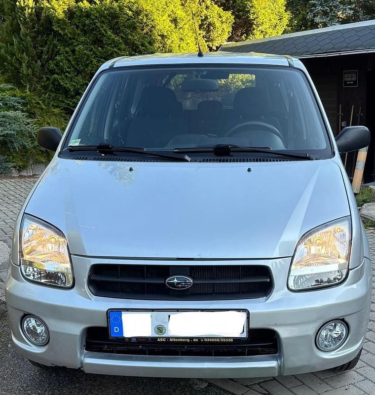 Silber Gebraucht 2004 Subaru Justy Kleinwagen | 2.000 € (Guter Preis) - Bild 1/4