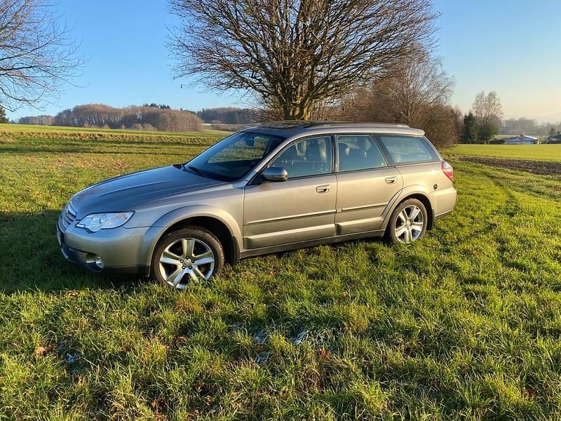 Gebraucht Subaru Outback 165 PS (121 kW) 2007 Silber Kombi