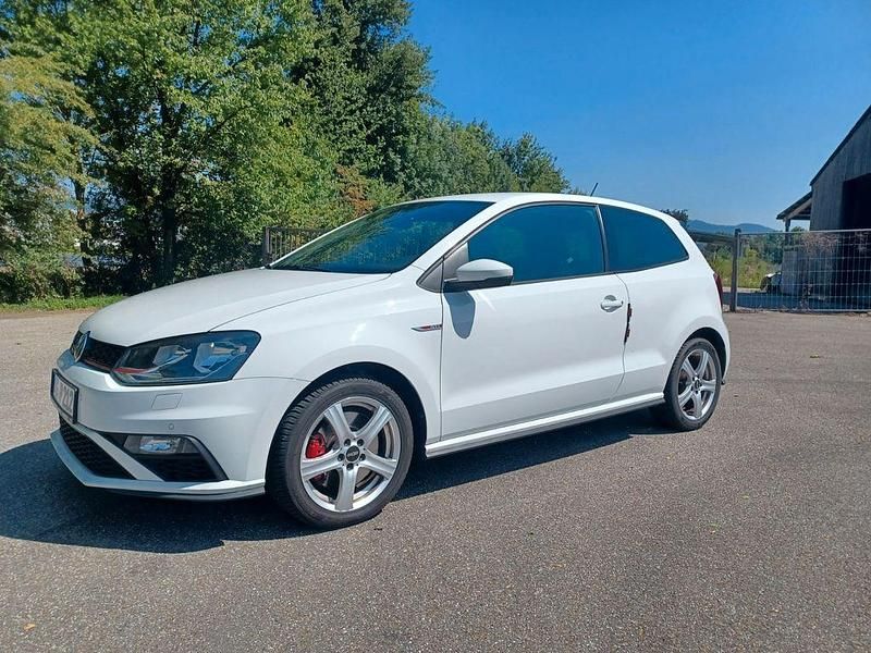 Weiß Gebraucht 2017 VW Polo GTI Limousine | 13.750 € (Fairer Preis) - Bild 1/4