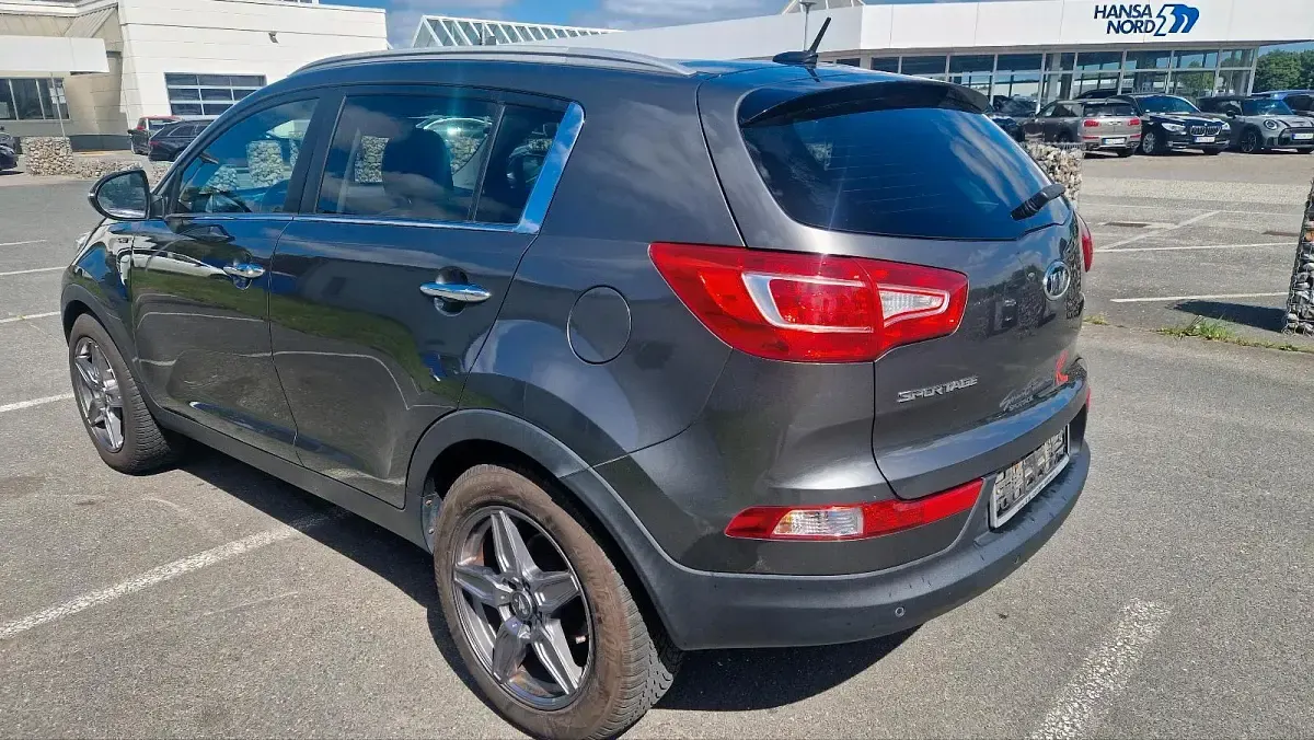 Używany Kia Sportage 135 KM (99 kW) 2011 Szary SUV