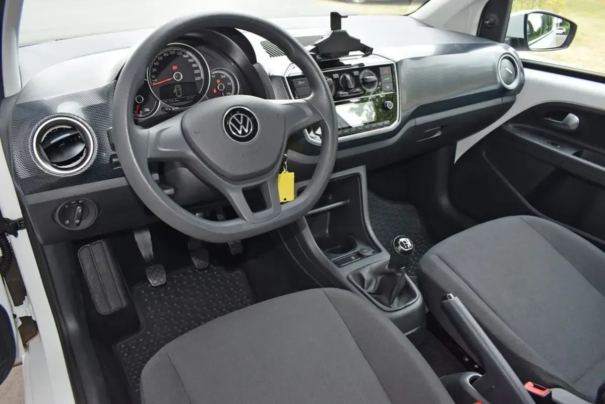 Gebraucht VW up! move up! 65 PS (47 kW) 2023 Weiß Kleinwagen
