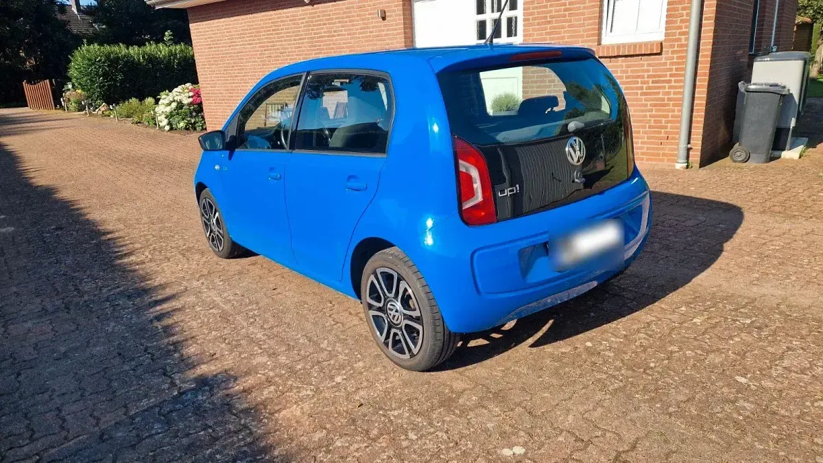 Gebraucht VW up! Cup 60 PS (44 kW) 2014 Blau Kleinwagen