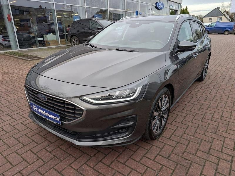 Grau Gebraucht 2022 Ford Focus Style Kombi | 17.490 € (Fairer Preis) - Bild 1/4