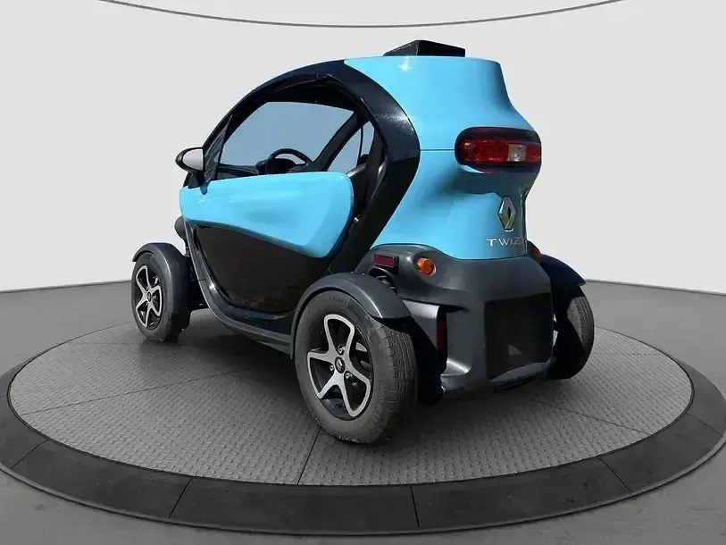 Gebraucht Renault Twizy Life 12 kW (17 PS) 2018 Caribbean blue Kleinwagen
