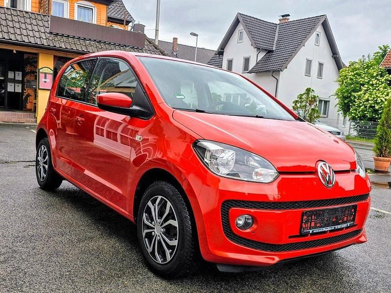 Orange Gebraucht 2015 VW up! move up! Kleinwagen | 10.199 € (Etwas zu teuer) - Bild 1/4