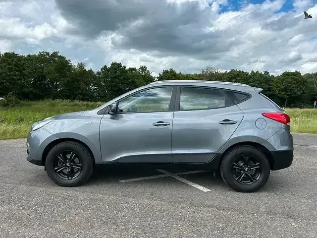 Gebraucht Hyundai ix35 Edition 135 PS (99 kW) 2012 Steel gray SUV