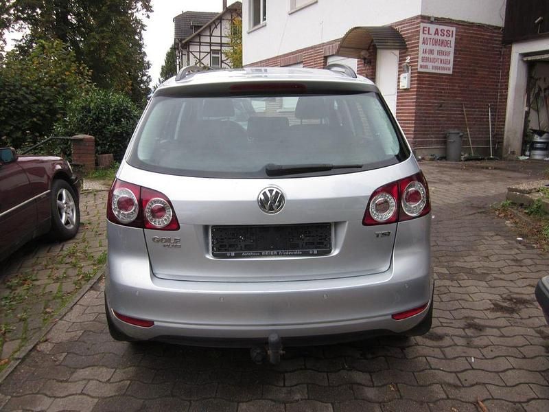 Gebraucht VW Golf Plus Cross 86 PS (63 kW) 2011 Silber Van / Kleinbus