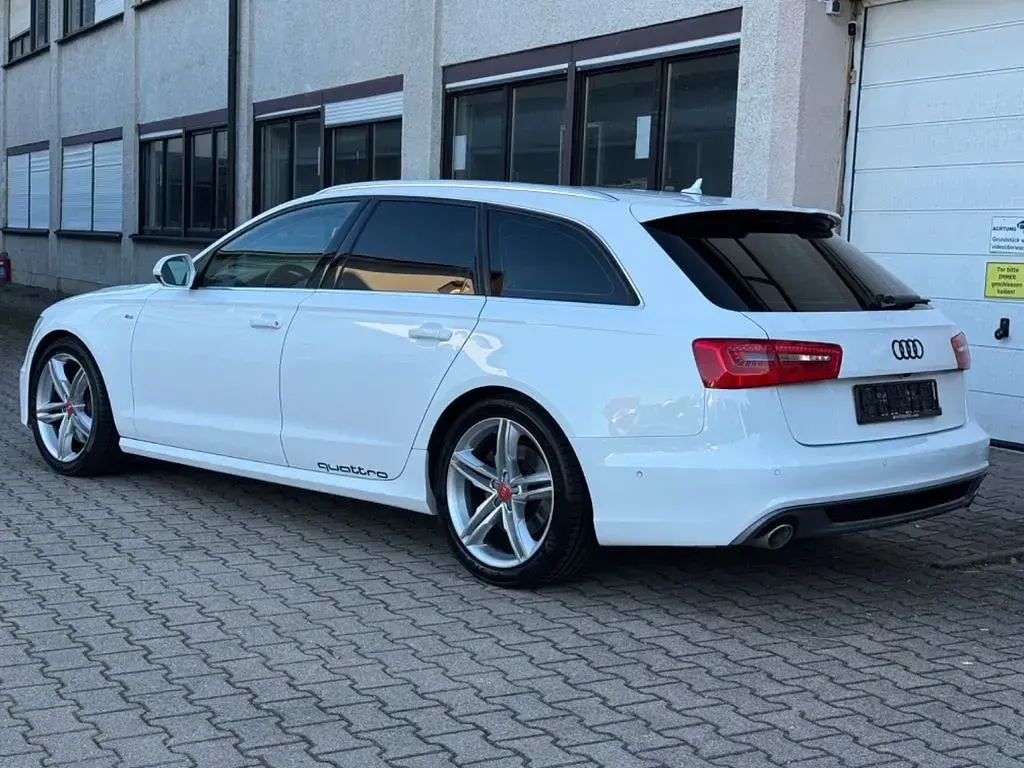 Gebraucht Audi A6 S-Line 313 PS (230 kW) 2014 Ibisweiss Kombi