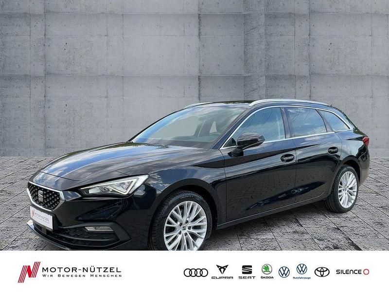 Mitternachtsschwarz Gebraucht 2022 Seat Leon ST Kombi | 18.930 € (Fairer Preis) - Bild 1/4