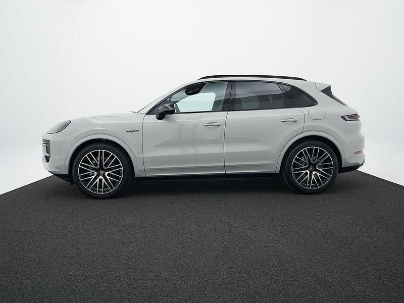 Neu Porsche Cayenne Black Edition 470 PS (345 kW) 2026 Grau SUV