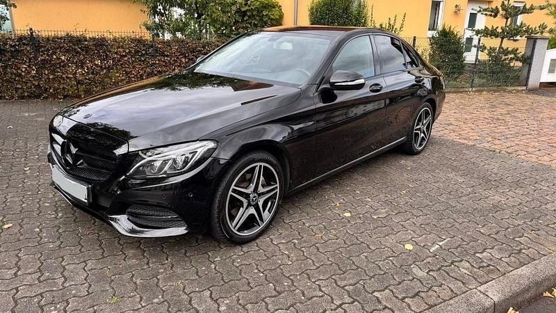 Schwarz Gebraucht 2014 Mercedes C220 Avantgarde Limousine | 13.700 € (Fairer Preis) - Bild 1/4