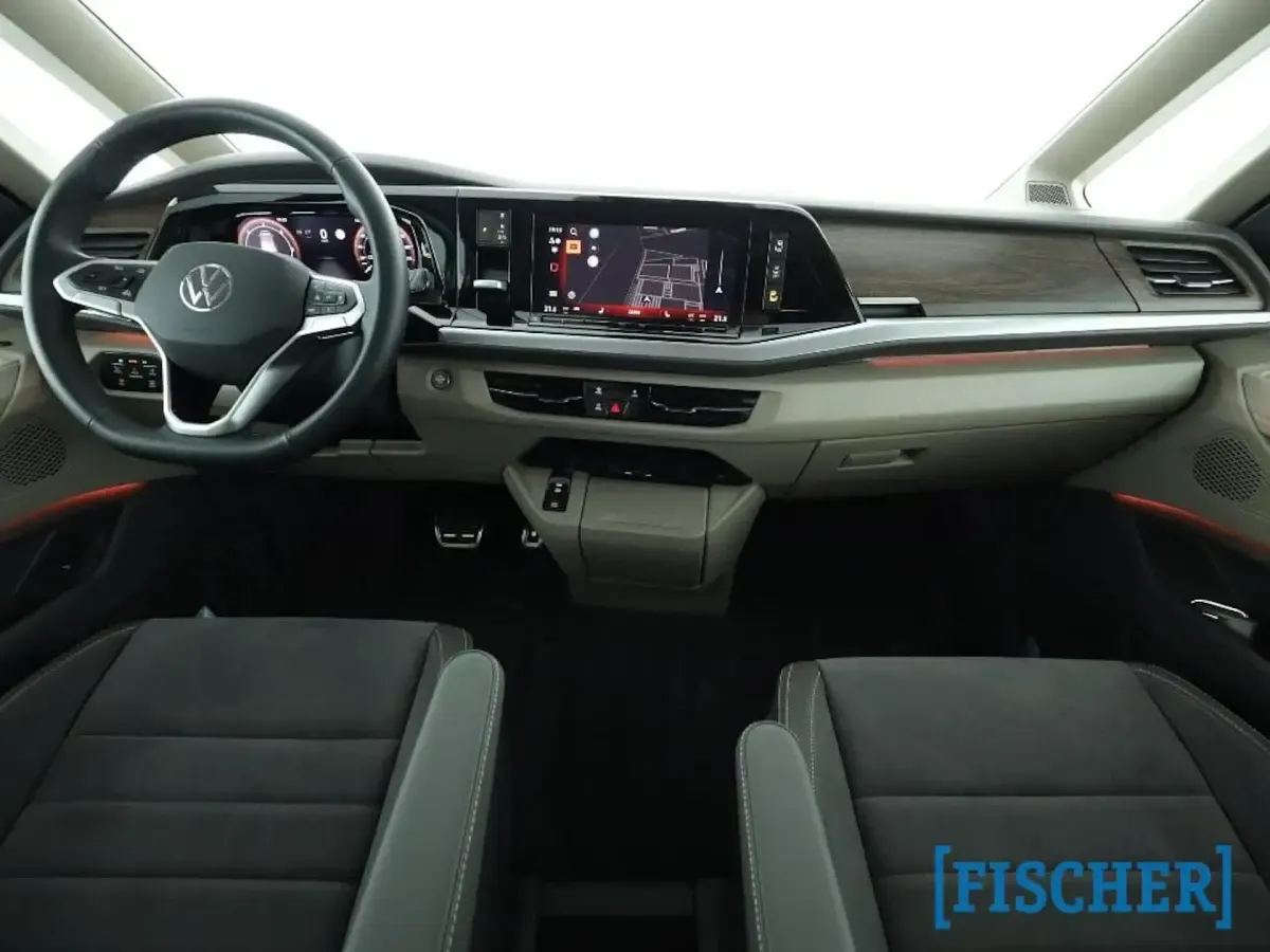 Gebraucht VW Multivan Style 150 PS (110 kW) 2025 Van / Kleinbus