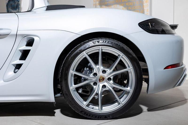 Gebraucht Porsche 718 Boxster Edition 299 PS (219 kW) 2023 Grau Cabrio