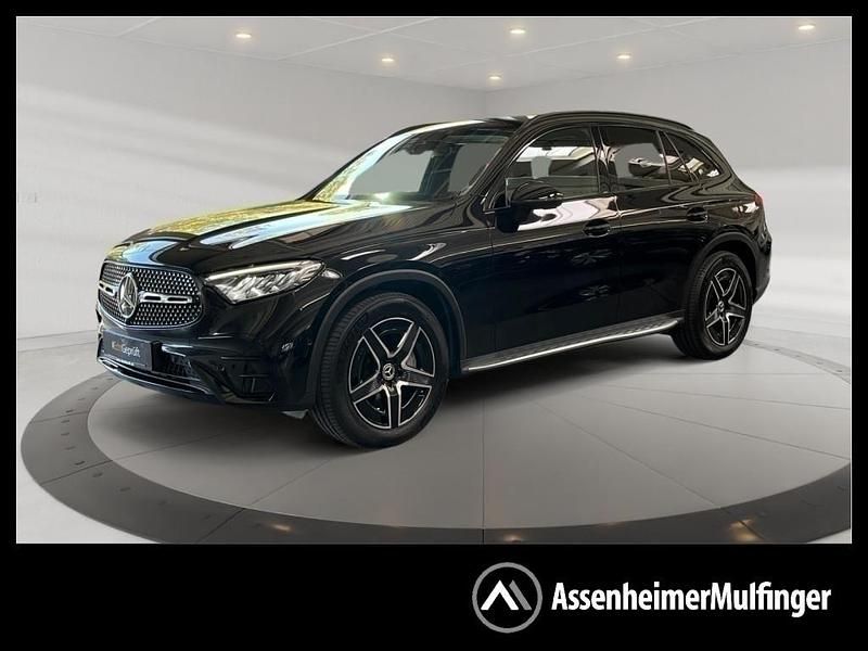 Schwarz Gebraucht 2024 Mercedes GLC200 AMG SUV | 50.969 € (Guter Preis) - Bild 1/4