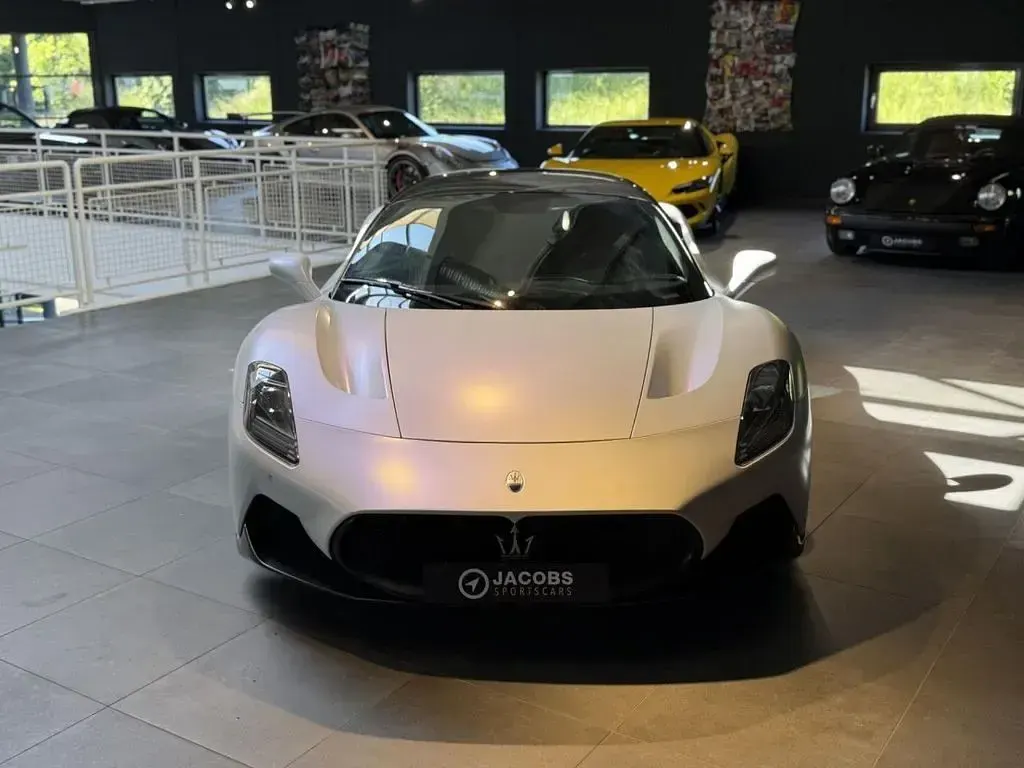 Gebraucht Maserati MC20 630 PS (463 kW) 2021 Weiß Coupé