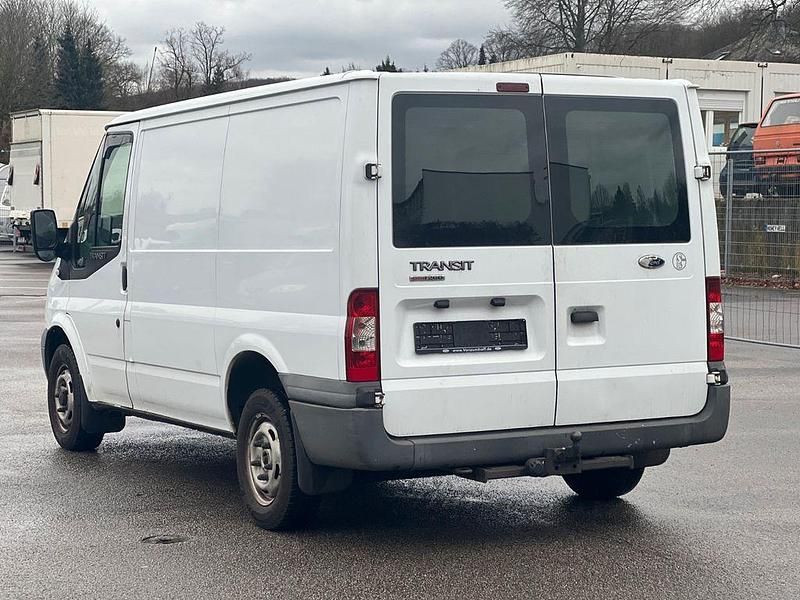 Usata Ford Transit 86 CV (63 kW) 2011 Bianco Monovolume