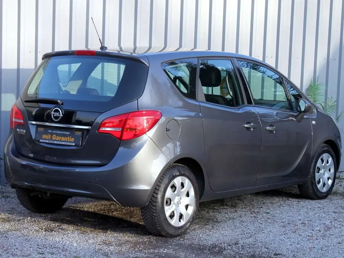 Gebraucht Opel Meriva Selection 101 PS (74 kW) 2012 Karbongrau Van / Kleinbus
