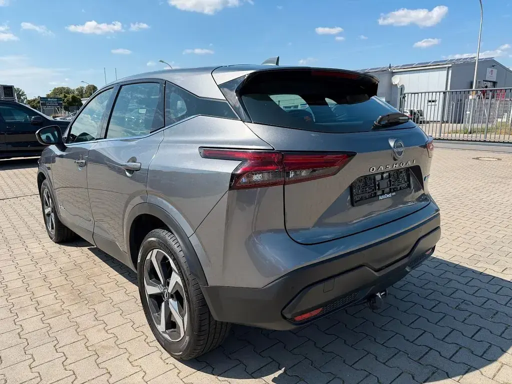 Gebraucht Nissan Qashqai 190 PS (139 kW) 2023 Grau SUV
