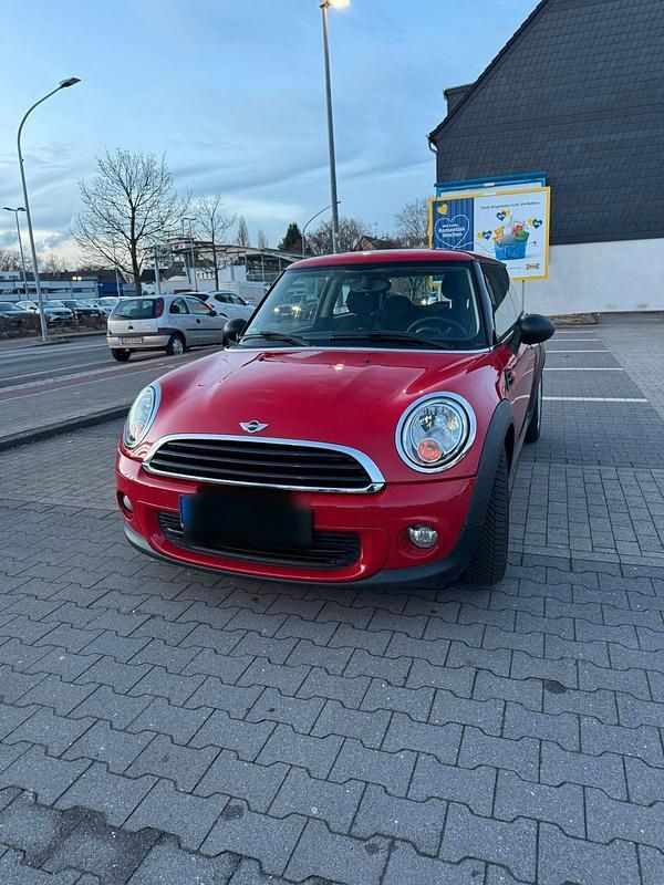 Gebraucht Mini ONE 98 PS (72 kW) 2012 Rot Kleinwagen