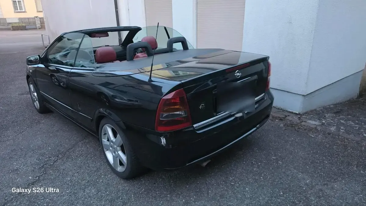 Gebraucht Opel Astra 147 PS (108 kW) 2002 Schwarz Cabrio