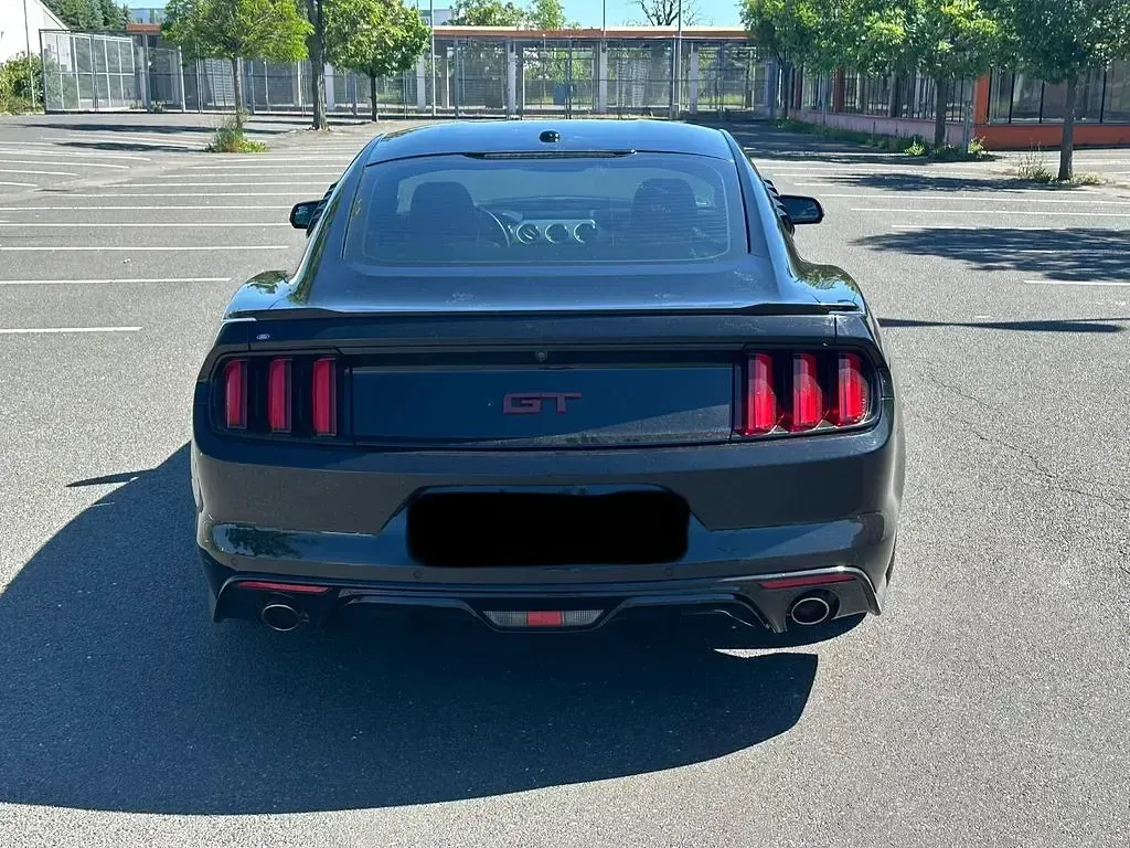 Gebraucht Ford Mustang GT 441 PS (324 kW) 2017 Schwarz