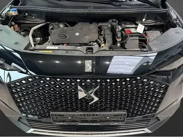 Gebraucht DS Automobiles DS7 Crossback Opera 131 PS (96 kW) 2024 Lackierung schwarz perla nera/metallic klarlack SUV